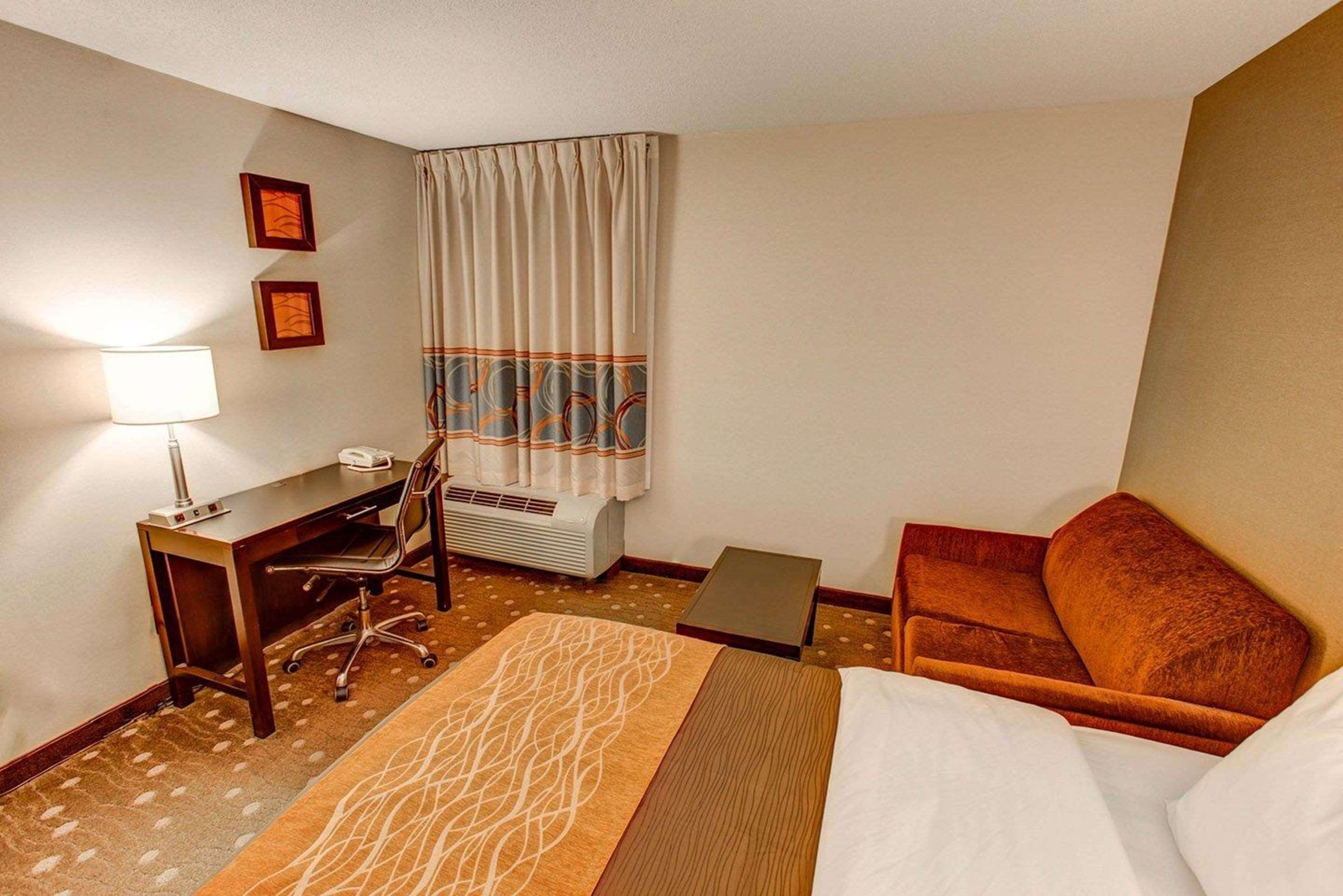 Comfort Inn Питсбърг Екстериор снимка