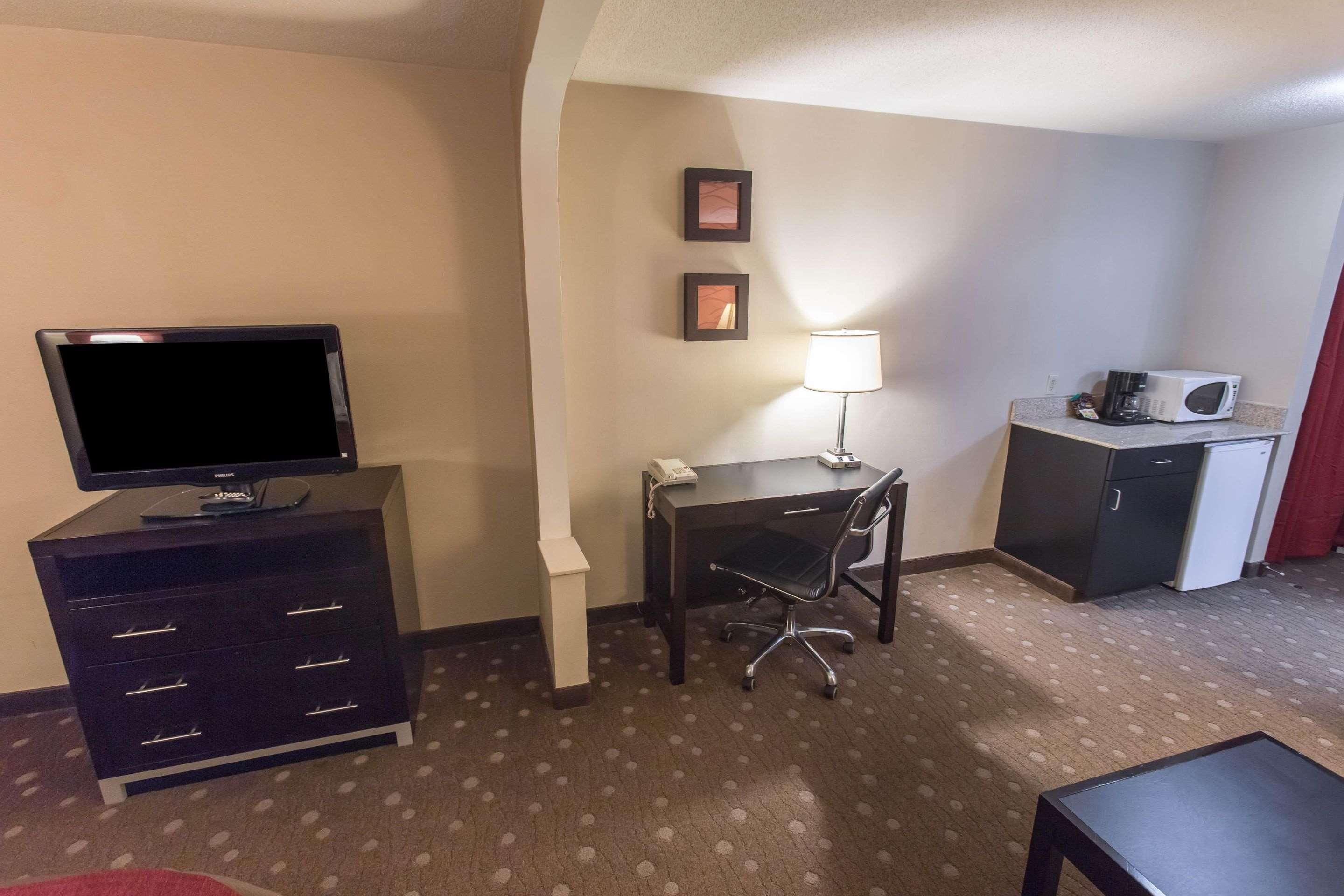 Comfort Inn Питсбърг Екстериор снимка