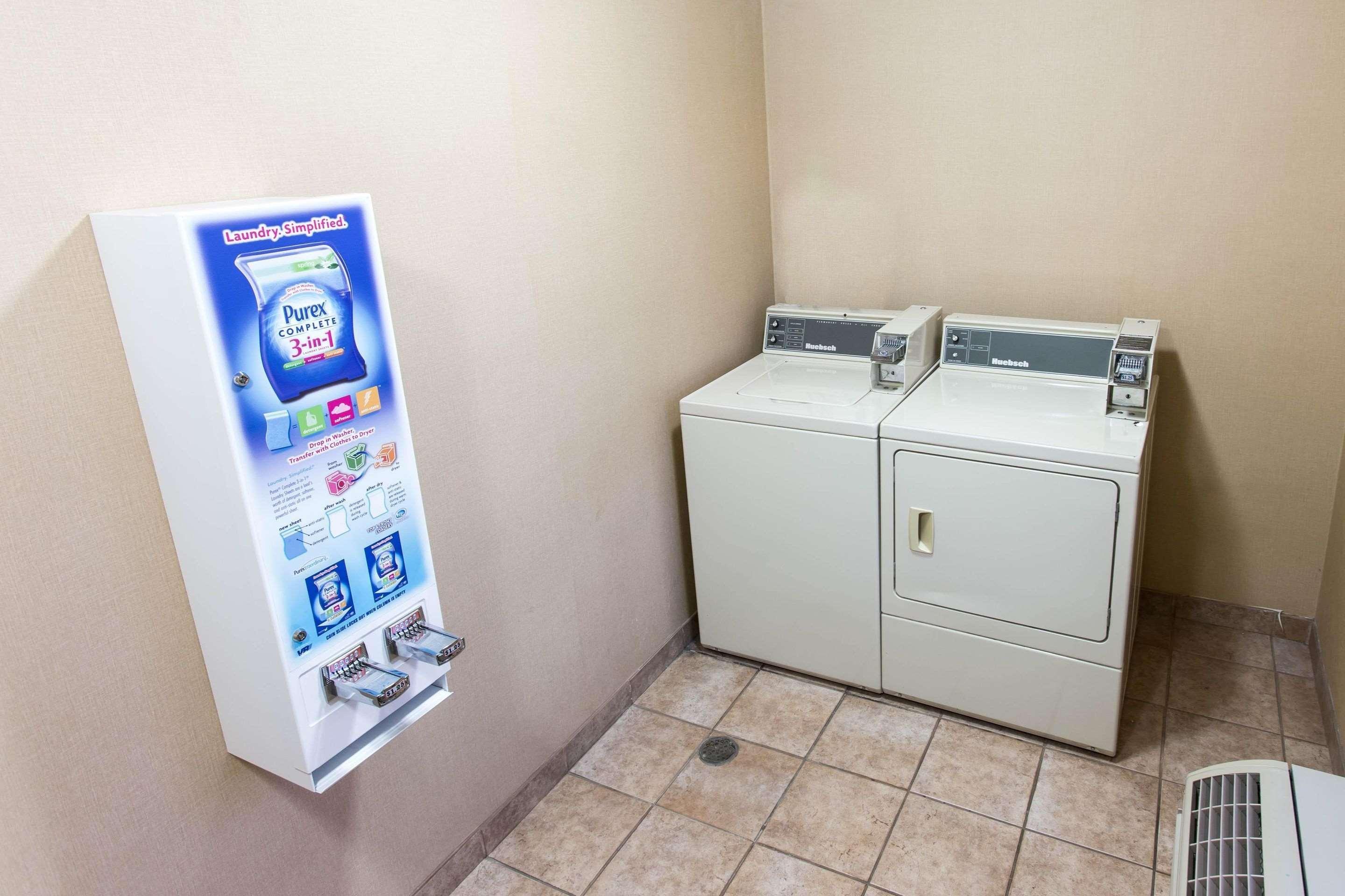 Comfort Inn Питсбърг Екстериор снимка