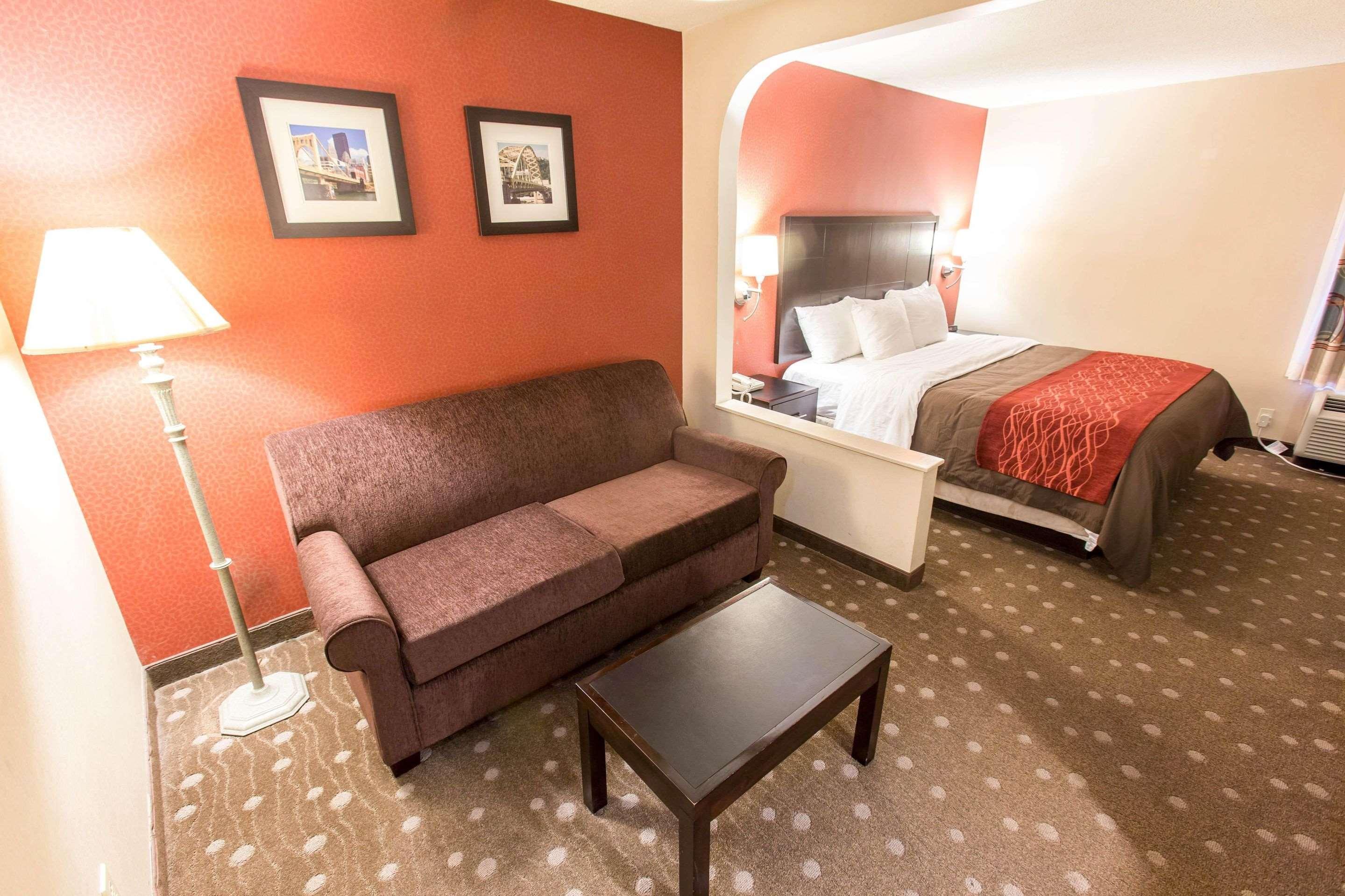 Comfort Inn Питсбърг Екстериор снимка