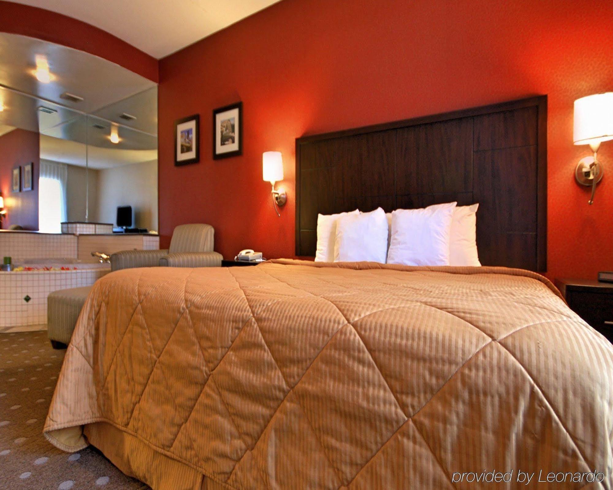Comfort Inn Питсбърг Екстериор снимка