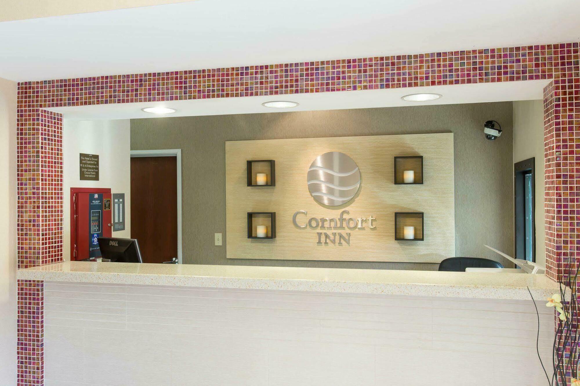 Comfort Inn Питсбърг Екстериор снимка