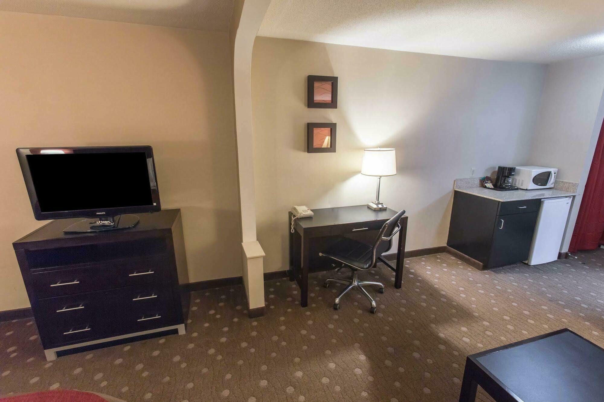 Comfort Inn Питсбърг Екстериор снимка