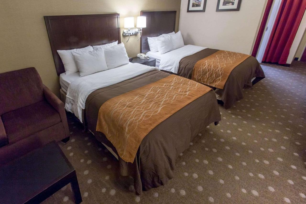 Comfort Inn Питсбърг Екстериор снимка